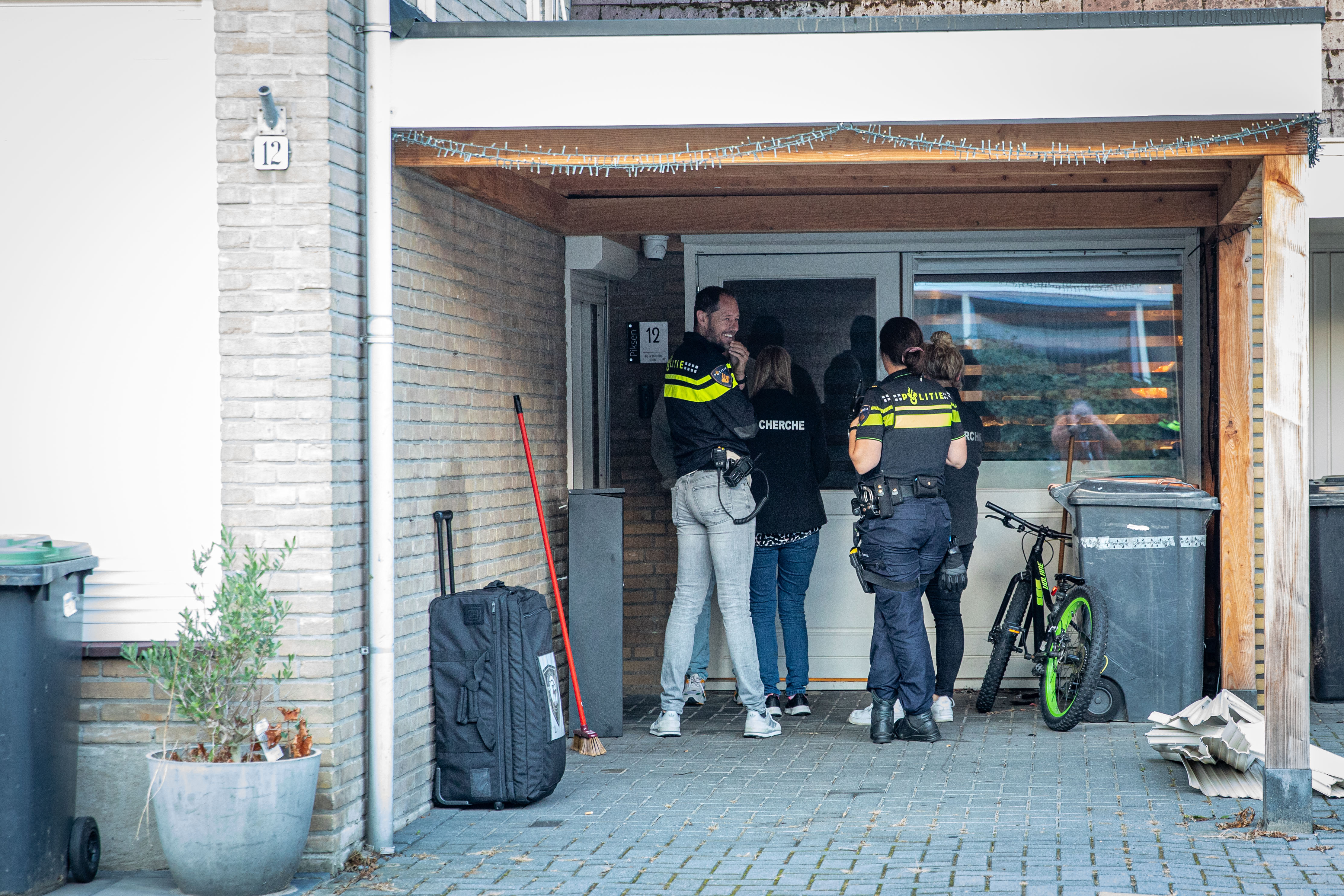 6JJhZXpGTQI2-157invalAlmelo.jpg