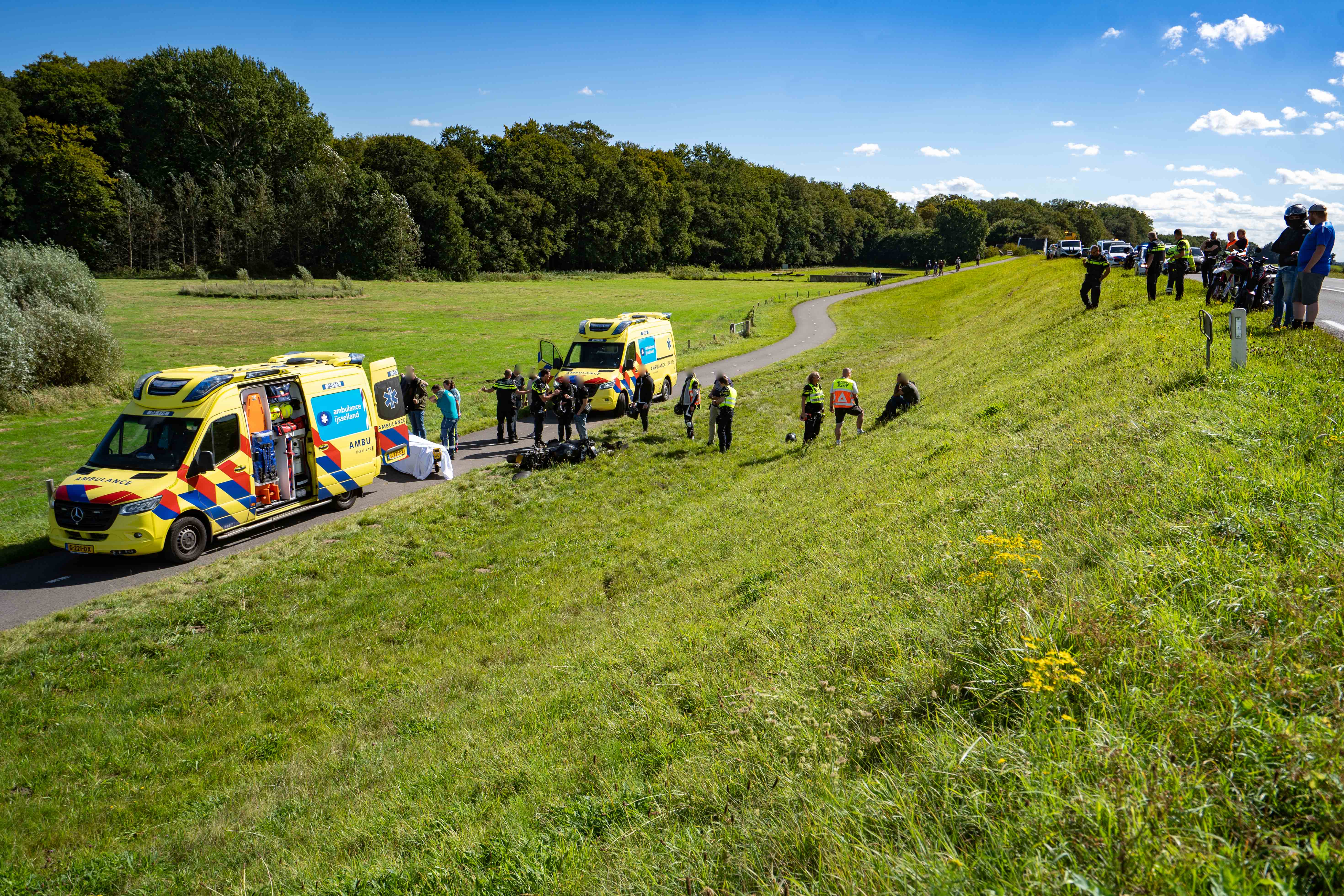 9H4SNvE8ljl9-Motorongeval-Olst-1.jpg