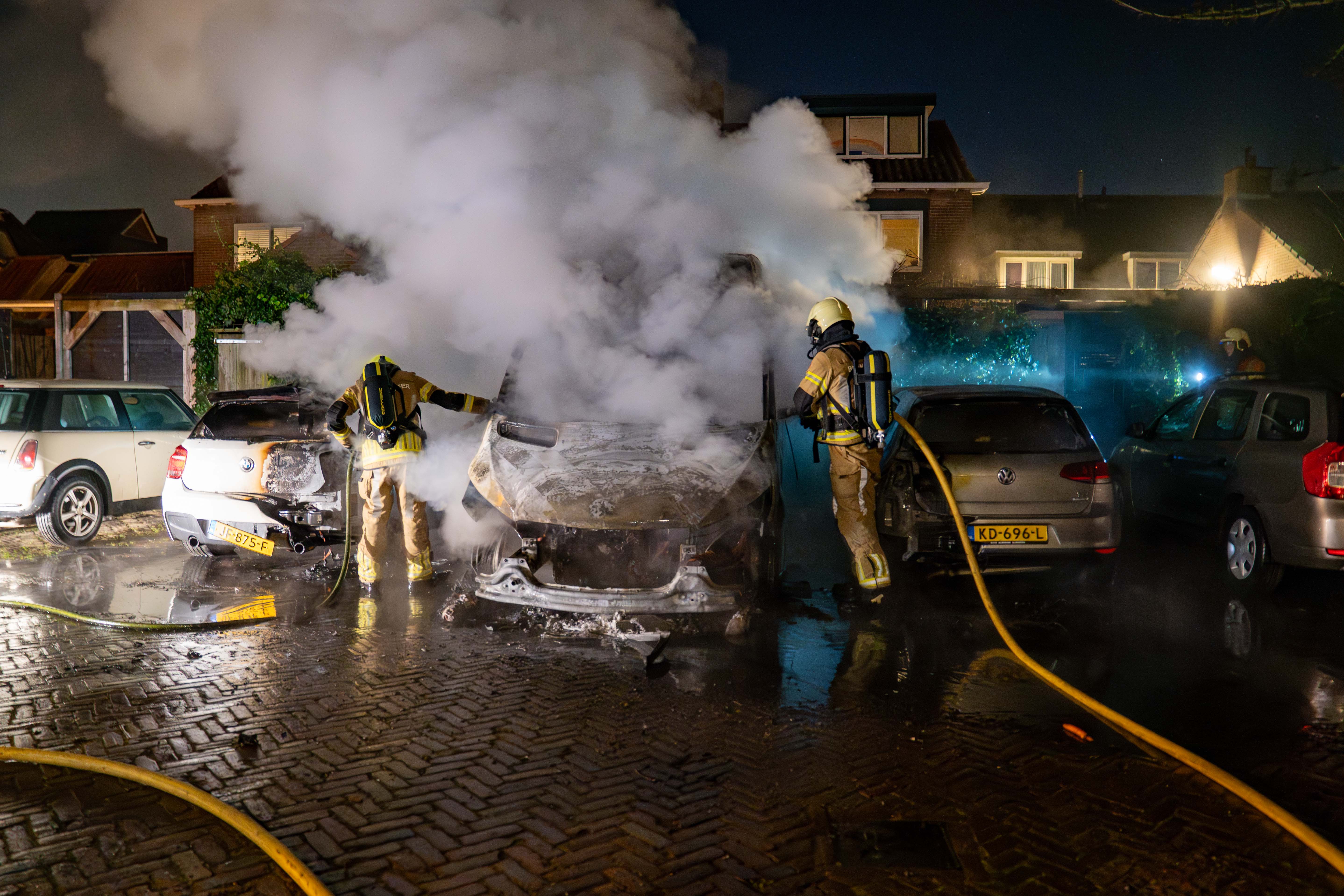 DWYCaSa8QzMG-Brand_dierenambulance_Deventer-3.jpg