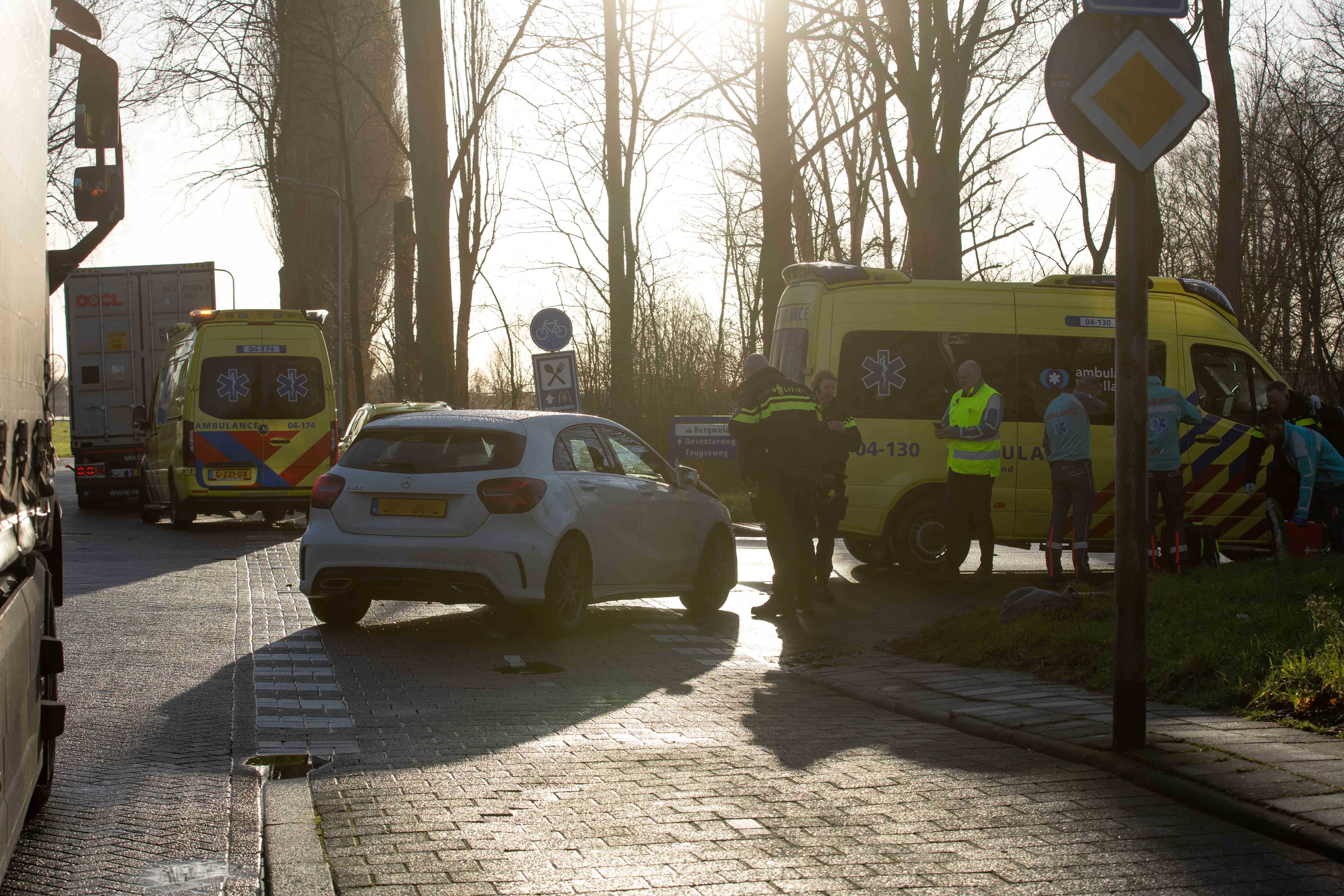 JikR7Hgpk71Z-Fietser-ernstig-gewond-Deventer-4.jpg