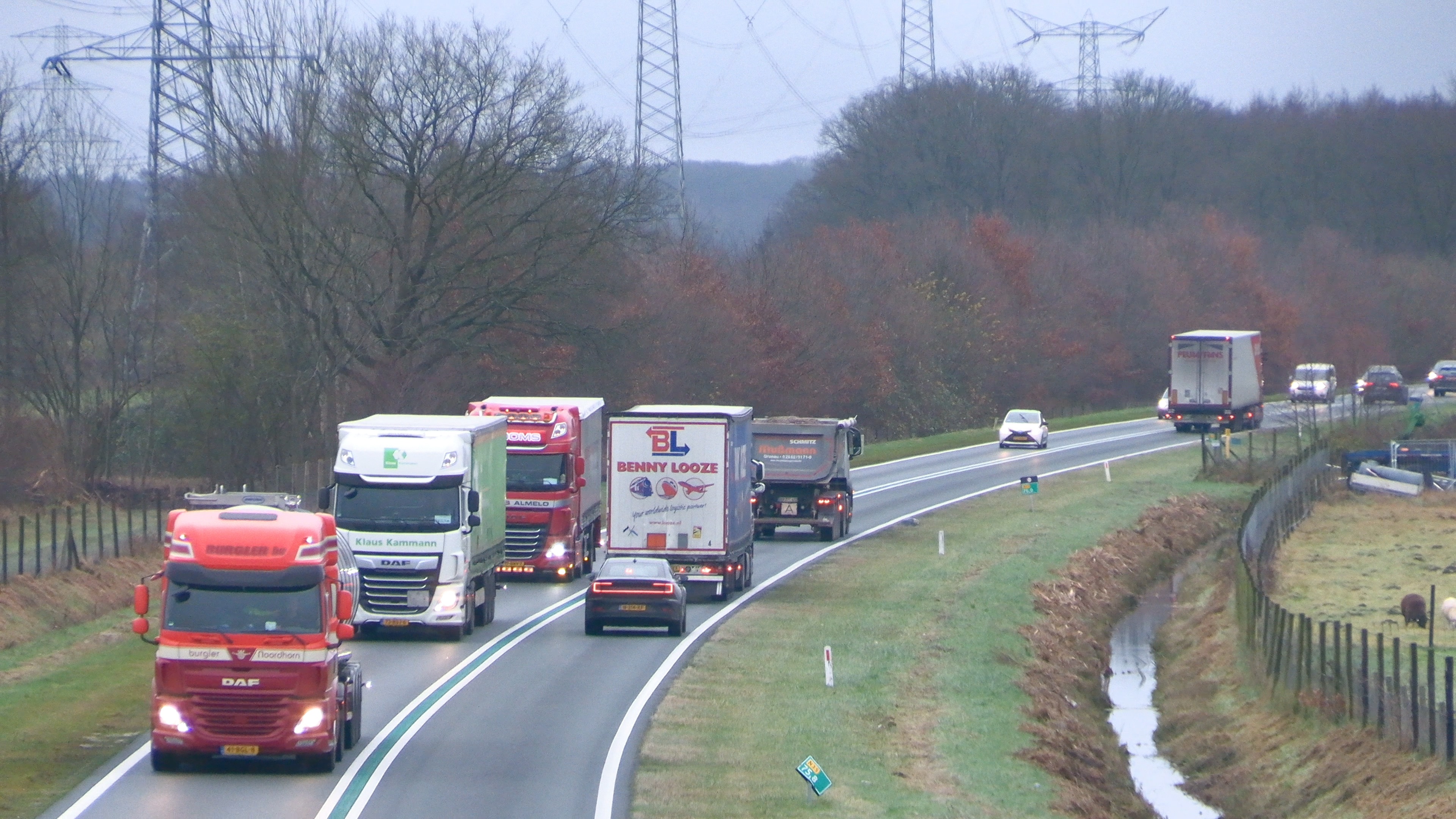 RbAPAhdbfyWw-N35_Enschede_2.jpg