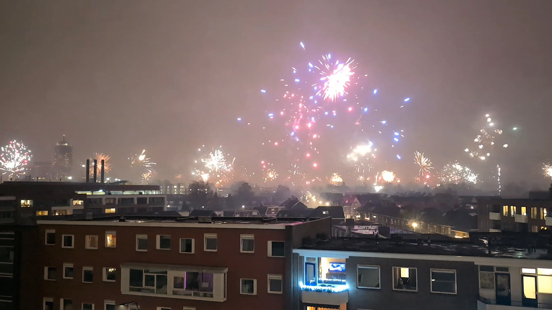 TEuiXI6opBUQ-Enschede.jpg