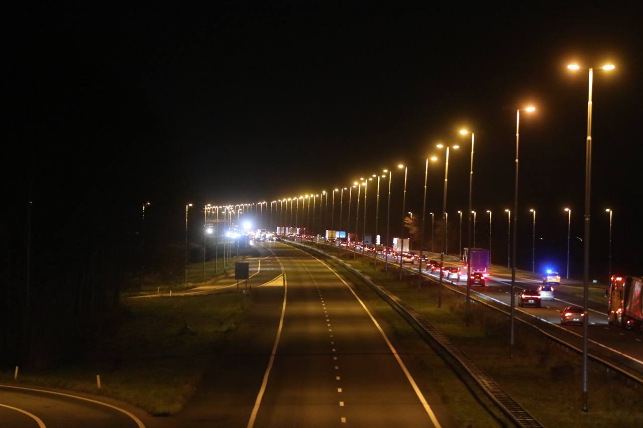 VofYylJMUQgT-A50-3.jpg