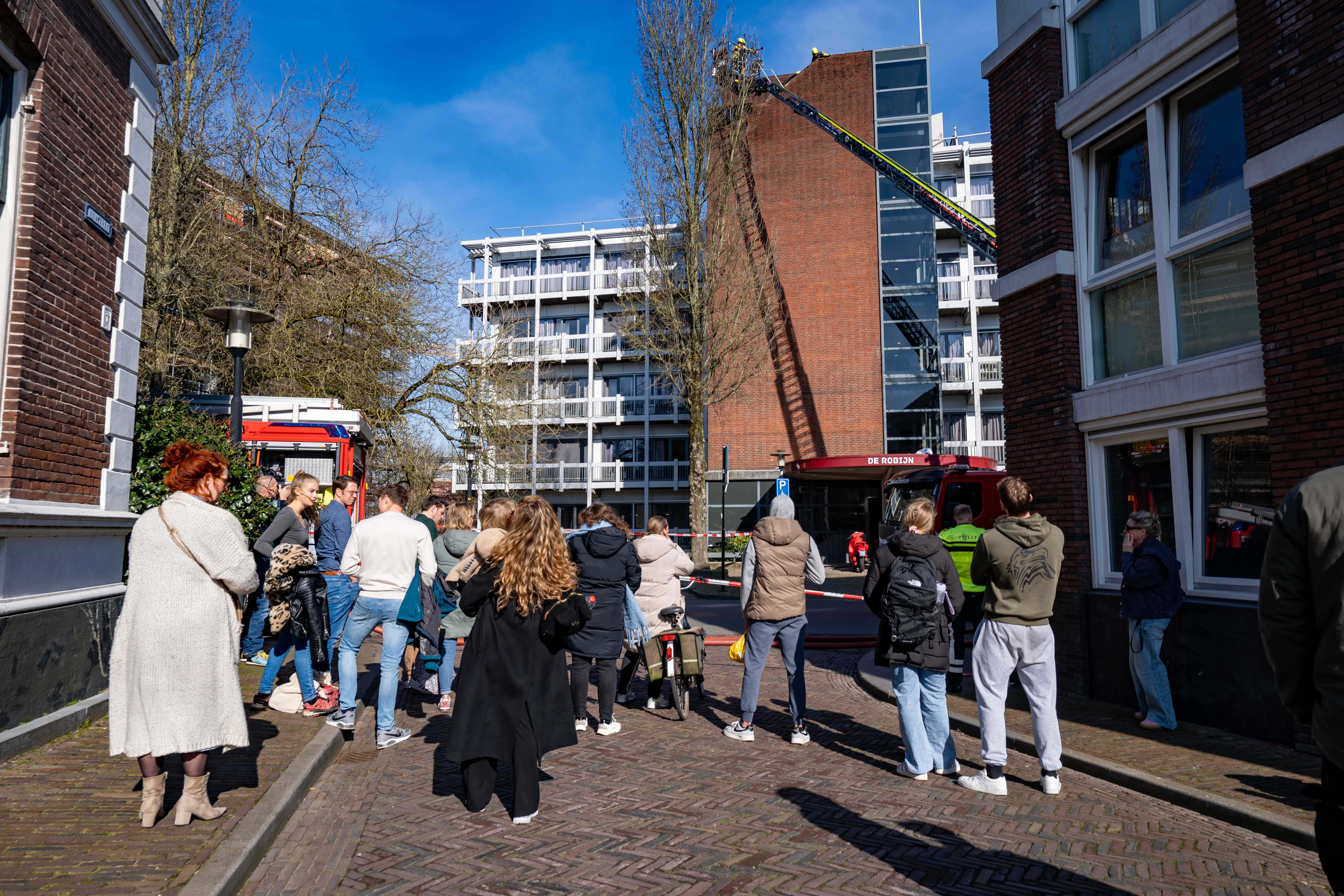 XR2oL2miWOQd-Dakbrand-Deventer-1.jpg