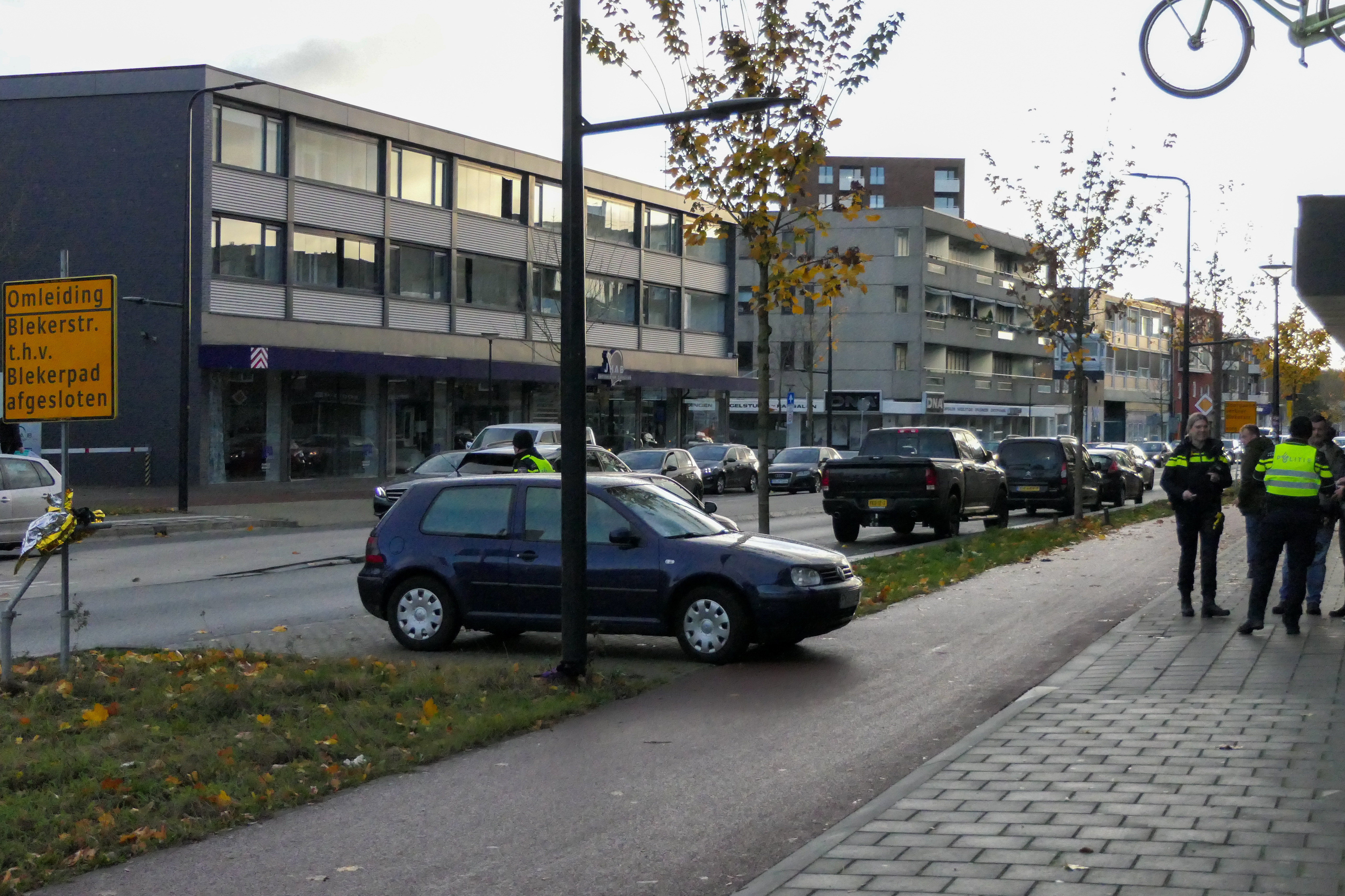 aDrHlpfSWRjZ-P1030776.jpg