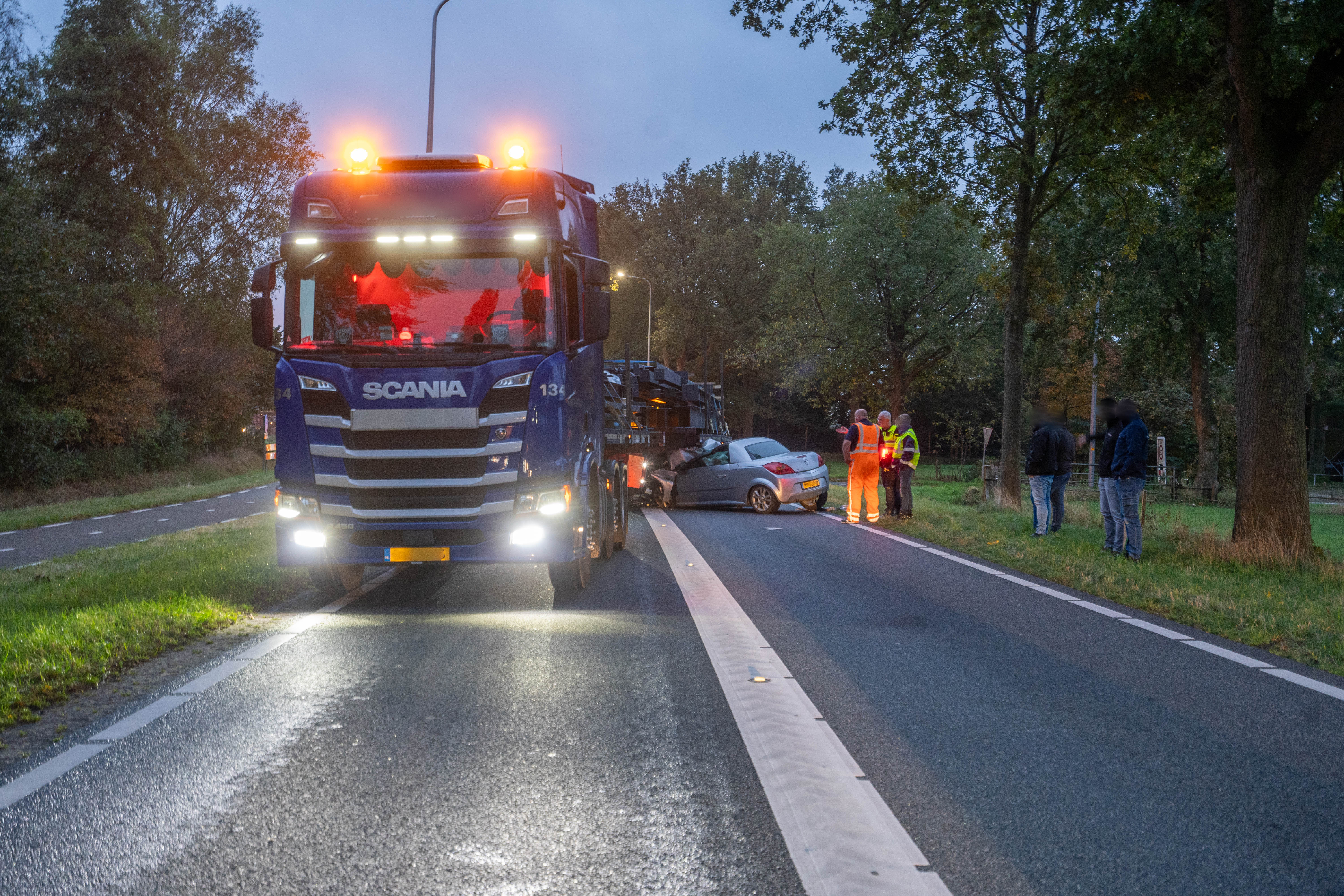 aos8YKK5SlzM-Aanrijding_Raalte-2.jpg