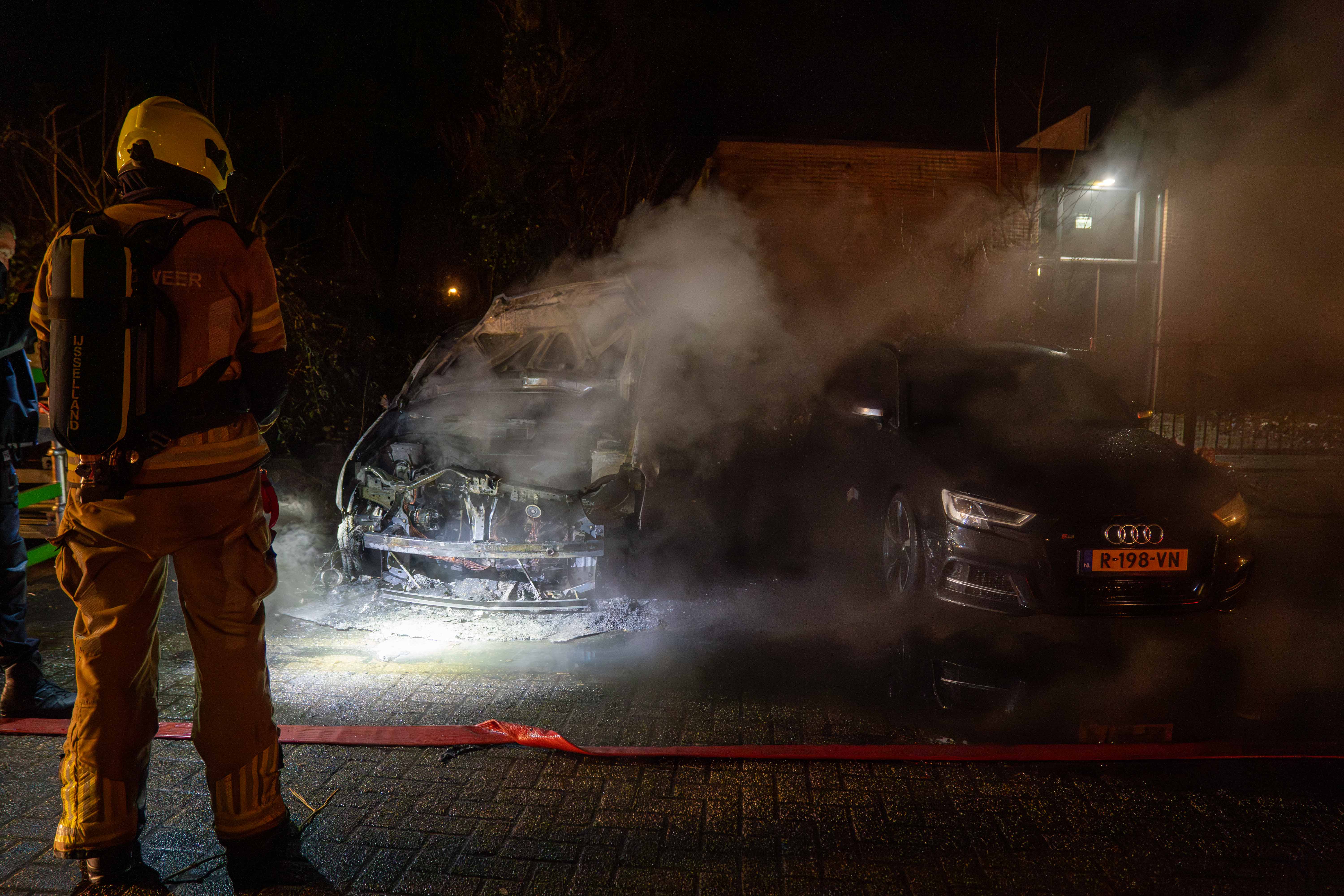 j7VHuFaAOqjG-Autobrand-Middelweg-Deventer-5.jpg