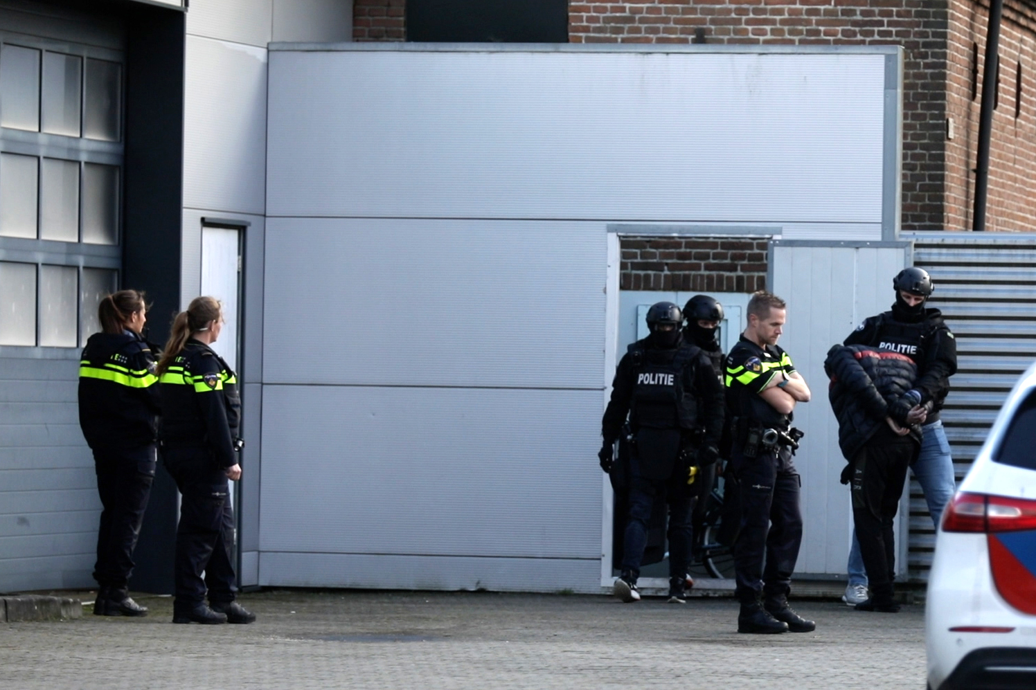 n6rZVef5kPwB-Vriezenveen6.jpg