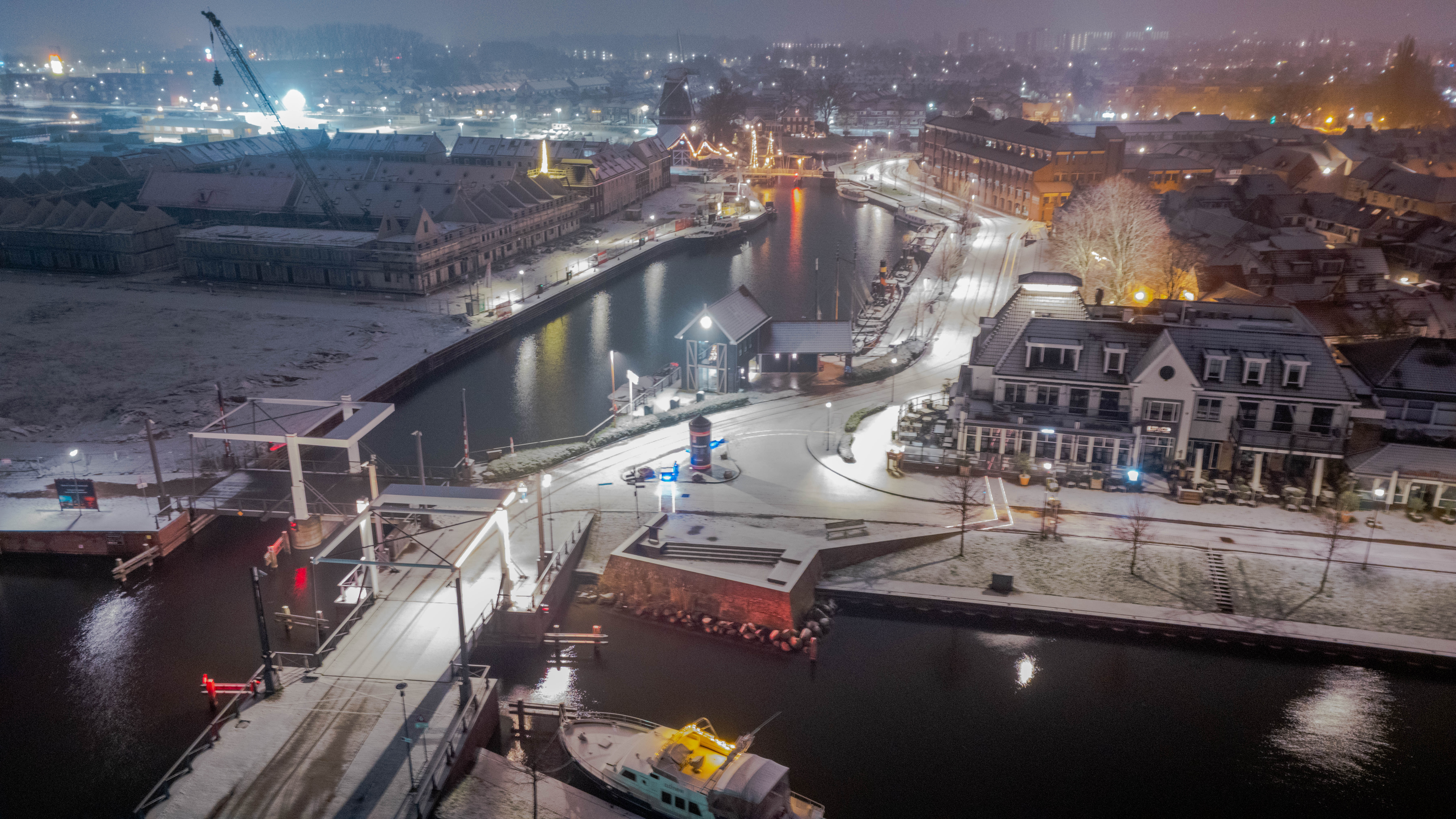 rAFoEII8iQNL-20250105-3.jpg