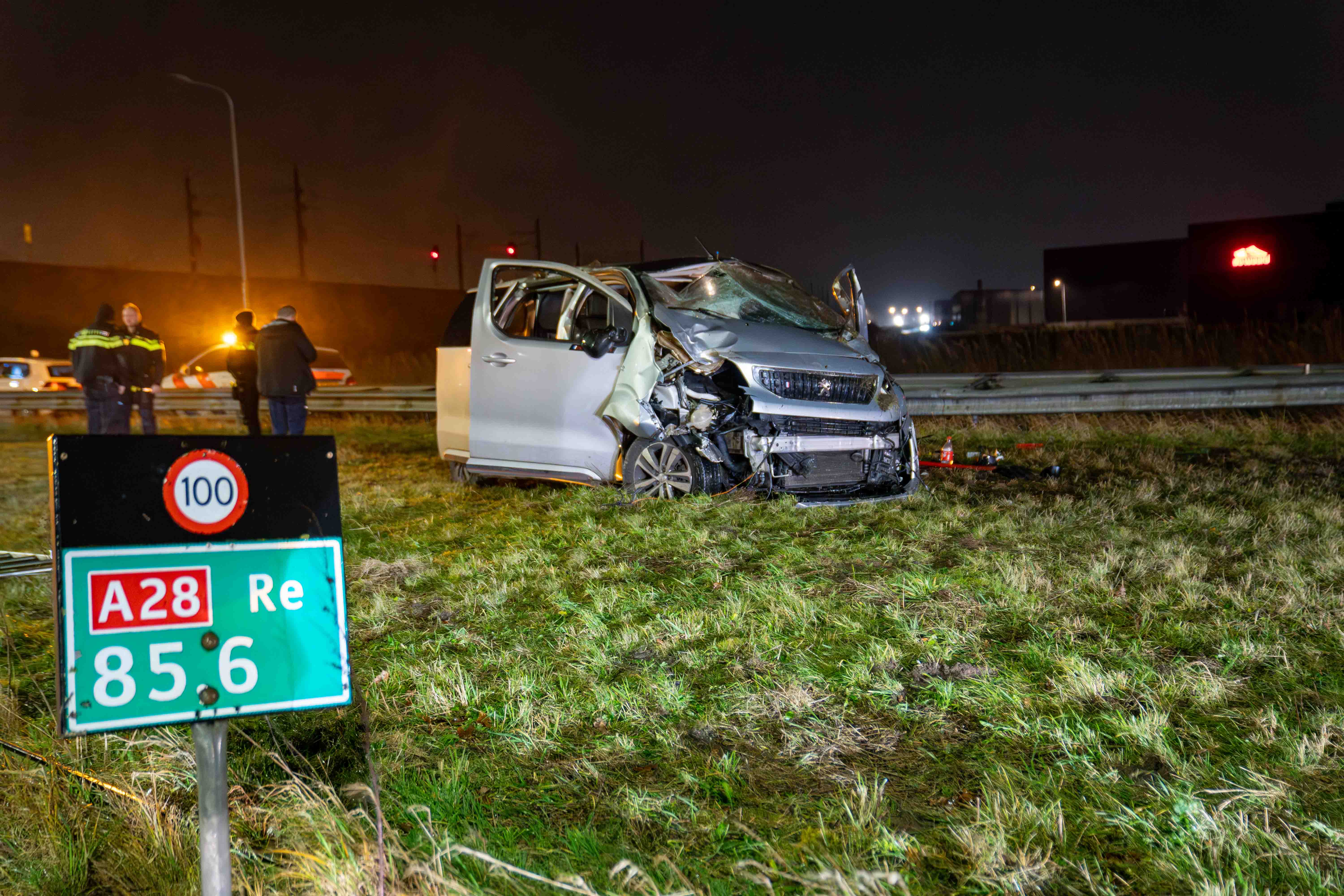 tZSn5Uh9eOhc-crash_Hattemerbroek-bestuurder-vlucht-2.jpg