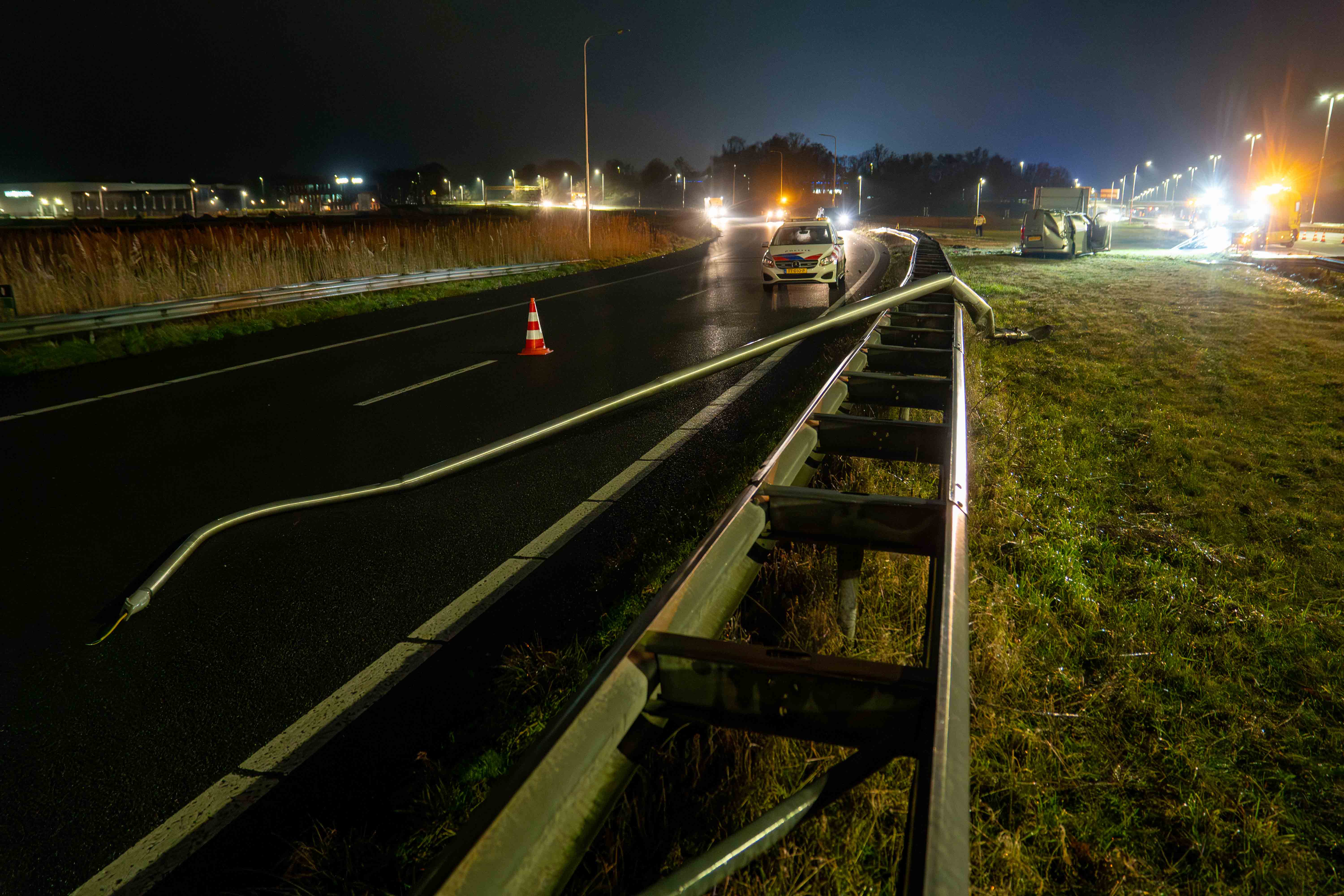 xRlKPSzyi6Da-crash_Hattemerbroek-bestuurder-vlucht-3.jpg